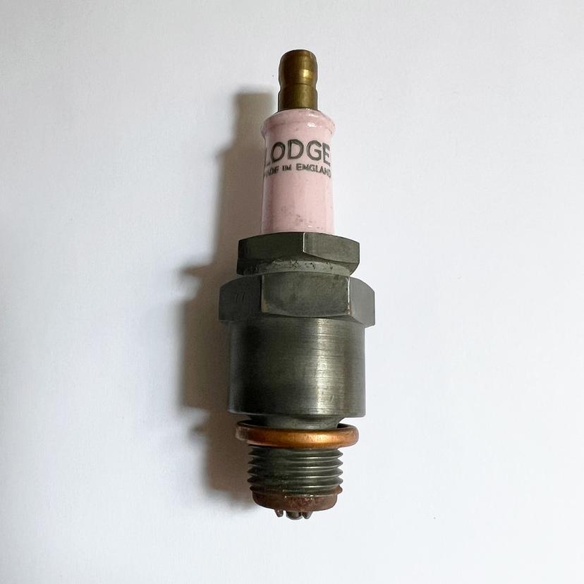 Lodge Spark Plug BB14