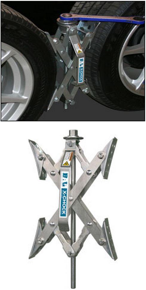 BAL RV 28012 x-Chock Wheel Stabiliser Pair One Handle - High quality product image showing BAL RV 28012 x-Chock Wheel Stabiliser Pair One Handle details and features