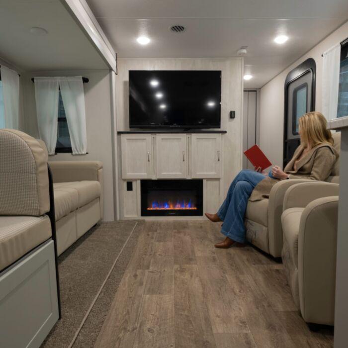 LIPPERT 2022107540 2GWHDAS10 Girard RV Water Heater Door Installation Kit - 10-Gallon, Polar White - High quality product image showing LIPPERT 2022107540 2GWHDAS10 Girard RV Water Heater Door Installation Kit - 10-Gallon, Polar White details and features