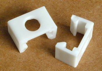 RV DESIGNER A104 Snap Carriers (Pack of 14)