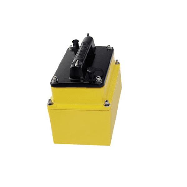 SIMRAD 000-13914-001 M260 9-PIN In-Hull 50/200KHZ Transducer - The Twister Group product
