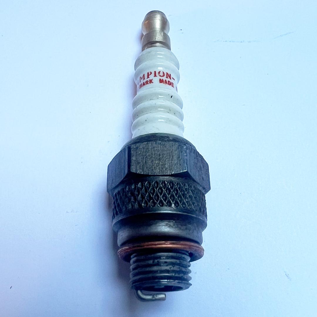 Champion Spark Plug Y5 from The Green Spark Plug Champion Spark Plug Y5 - The Green Spark Plug Automotive product