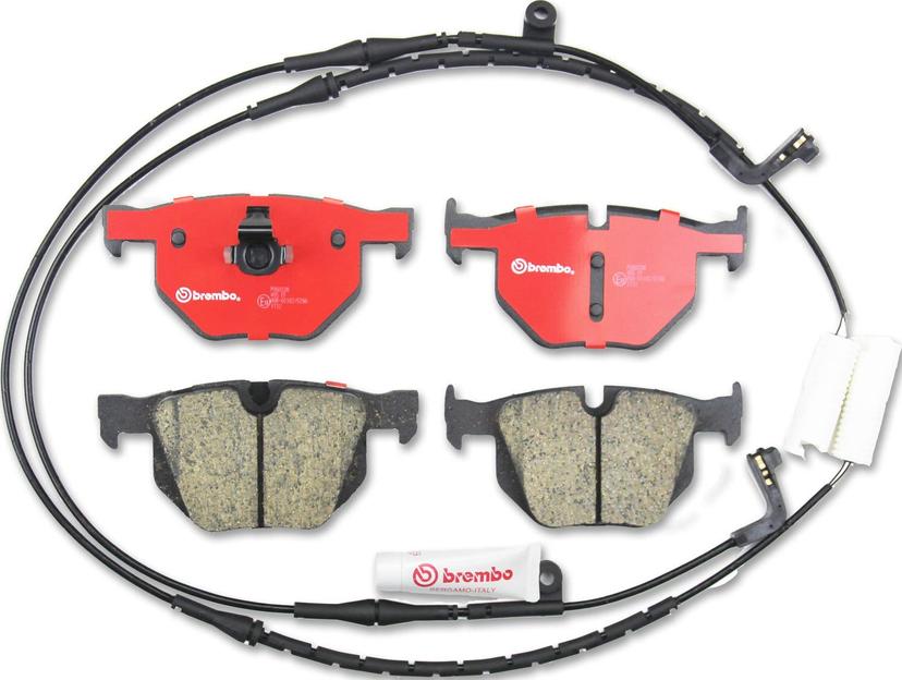 BREMBO P06033N Premium Ceramic Rear Disc Brake Pad Set of 4 BREMBO P06033N Premium Ceramic Rear Disc Brake Pad Set of 4