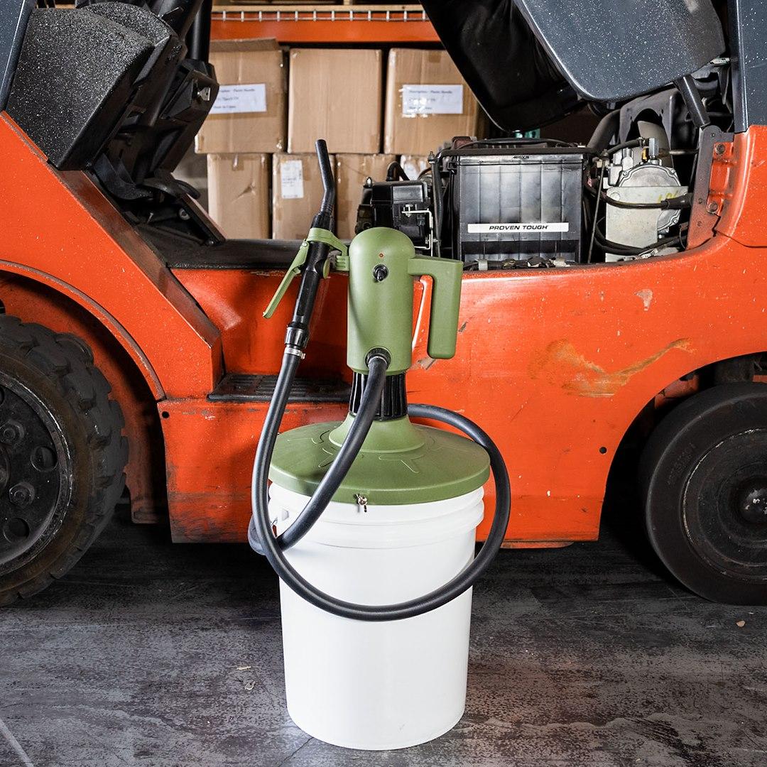 TERA PUMP 20155 TRPAIL-B LITHIUM BATTERY PAIL PUMP, Works With 5 Gallon Pail; Engine Oil/ Hydraulic Oil/ Gasoline/ Diesel/ DEF (AdBlue)/ Kerosene/ Antifreeze/ Agricultural Chemicals/ Mild Detergents And Non-Potable Water; 4.5 Gallons Per Minute from The Twister Group TERA PUMP 20155 TRPAIL-B LITHIUM BATTERY PAIL PUMP, Works With 5 Gallon Pail; Engine Oil/ Hydraulic Oil/ Gasoline/ Diesel/ DEF (AdBlue)/ Kerosene/ Antifreeze/ Agricultural Chemicals/ Mild Detergents And Non-Potable Water; 4.5 Gallons Per Minute - The Twister Group Tools product